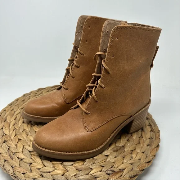 UGG Leather Oriana Lace Up Ankle Boot Chestnut Tan Size 6.5 - Picture 4 of 8